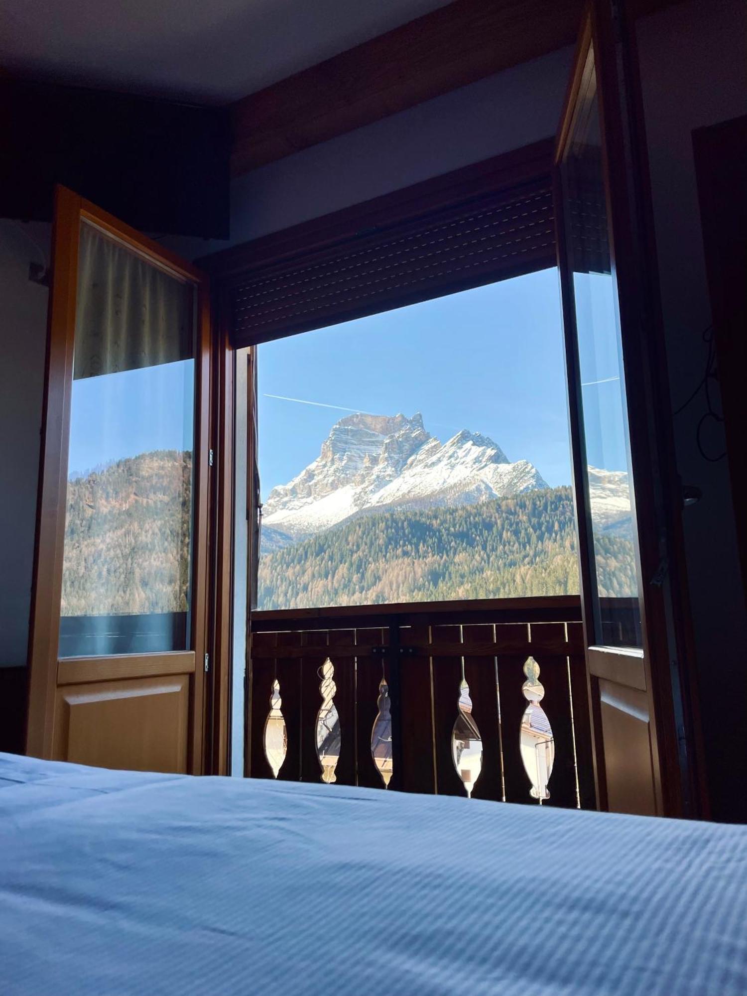 Hotel Oasi Сан-Вито-ди-Кадоре Экстерьер фото