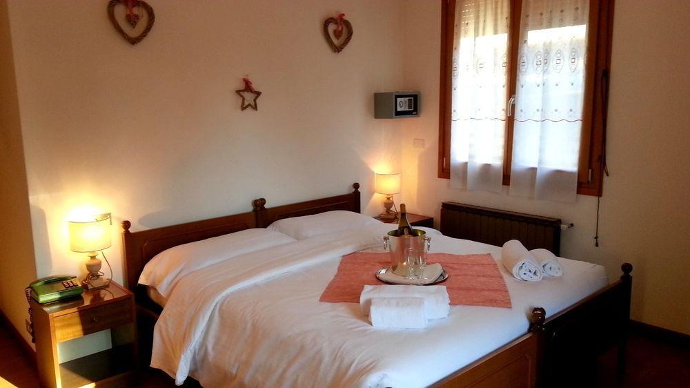 Hotel Oasi Сан-Вито-ди-Кадоре Экстерьер фото