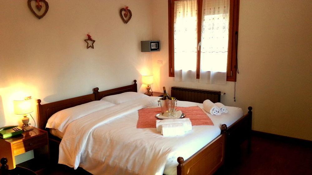 Hotel Oasi Сан-Вито-ди-Кадоре Экстерьер фото